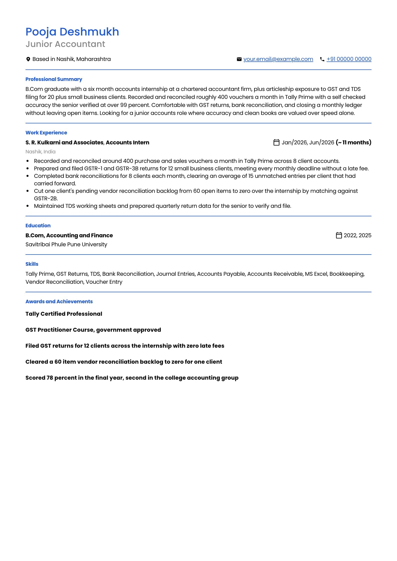 Accountant resume example for Fresher (0 years), minimalist template, showing professional summary, work experience, skills, education and certifications