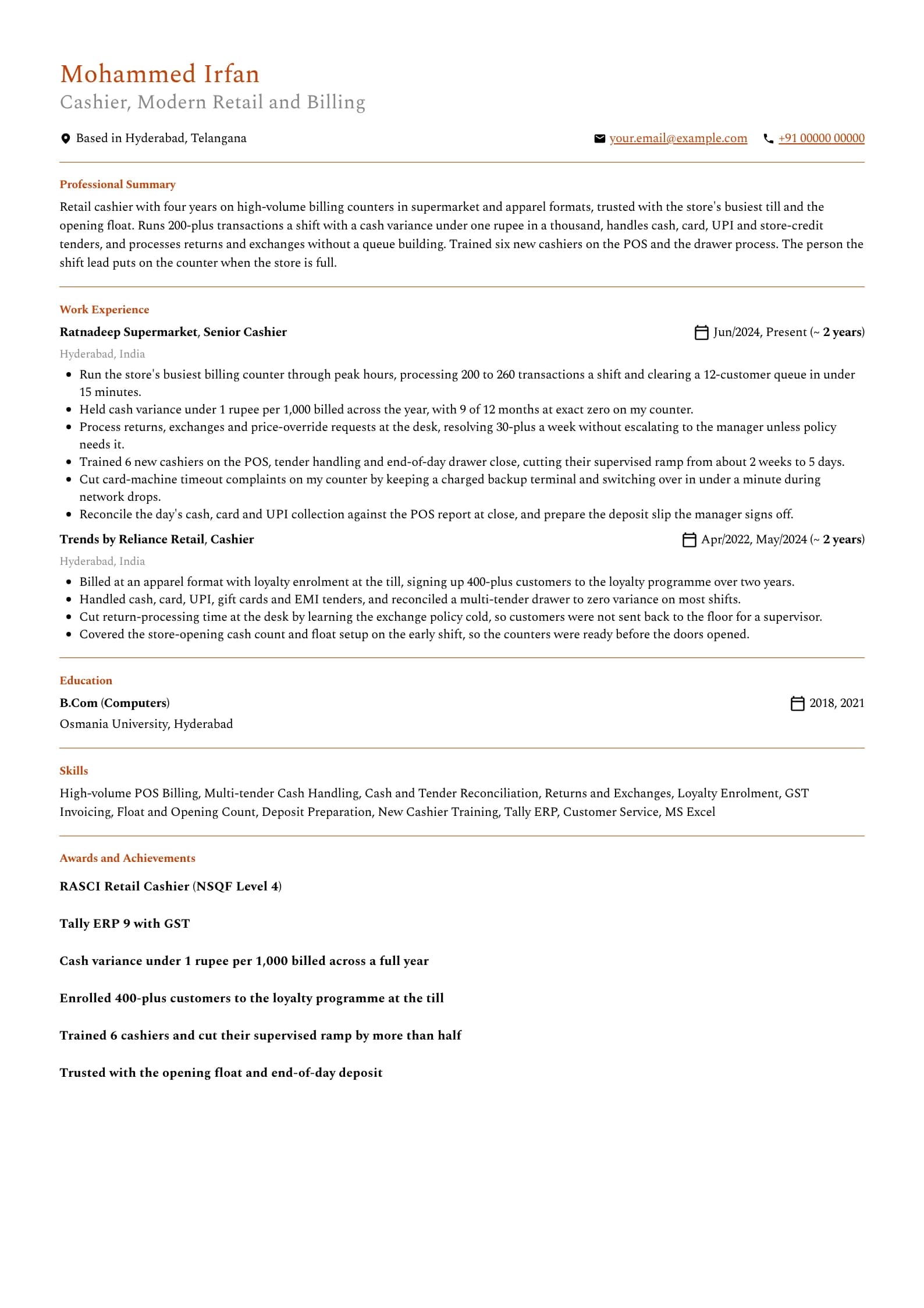 Cashier resume example for Experienced (4 years), professional template, showing professional summary, work experience, skills, education and certifications