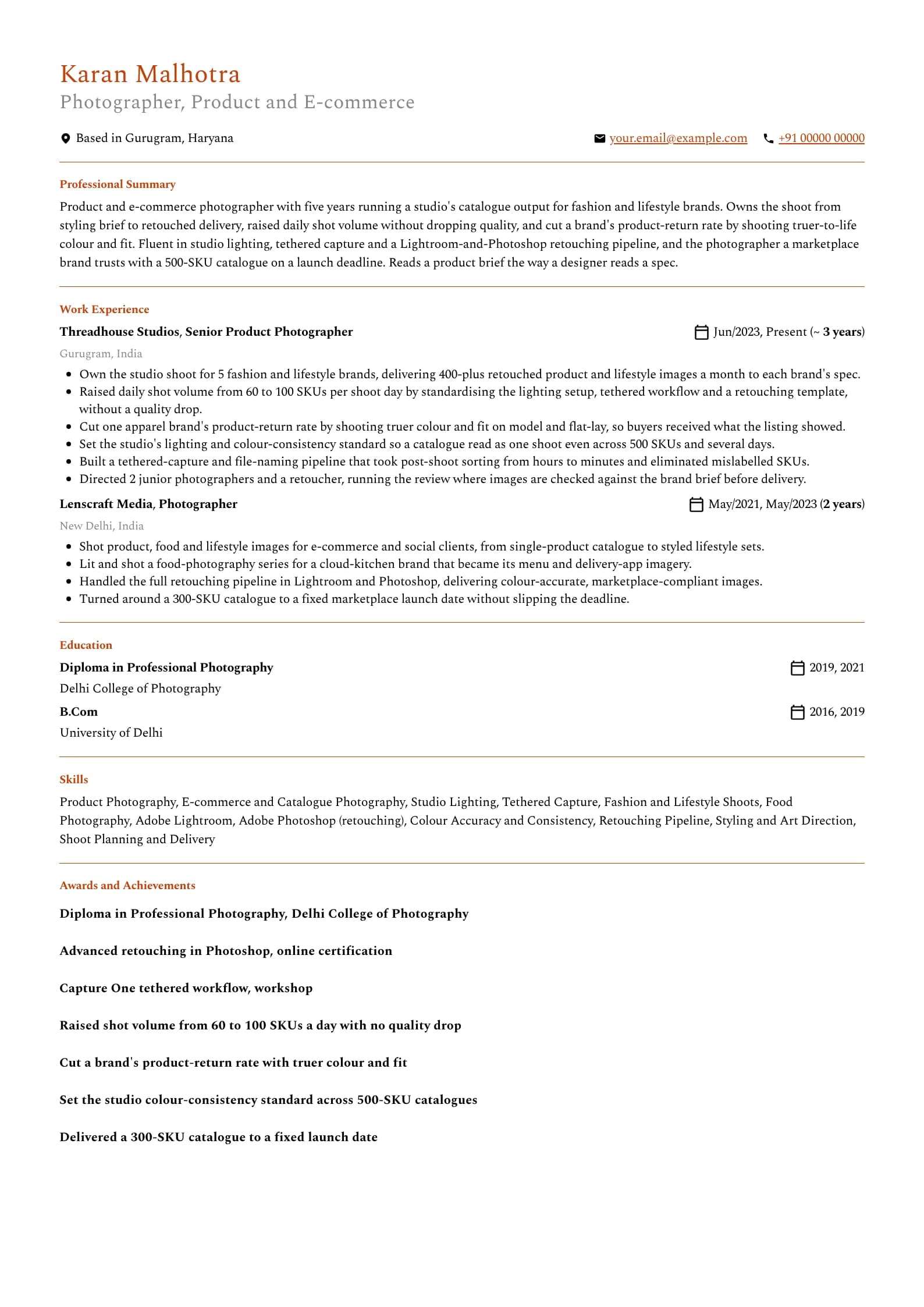 Photographer resume example for Mid-level (5 years), professional template, showing professional summary, work experience, skills, education and certifications