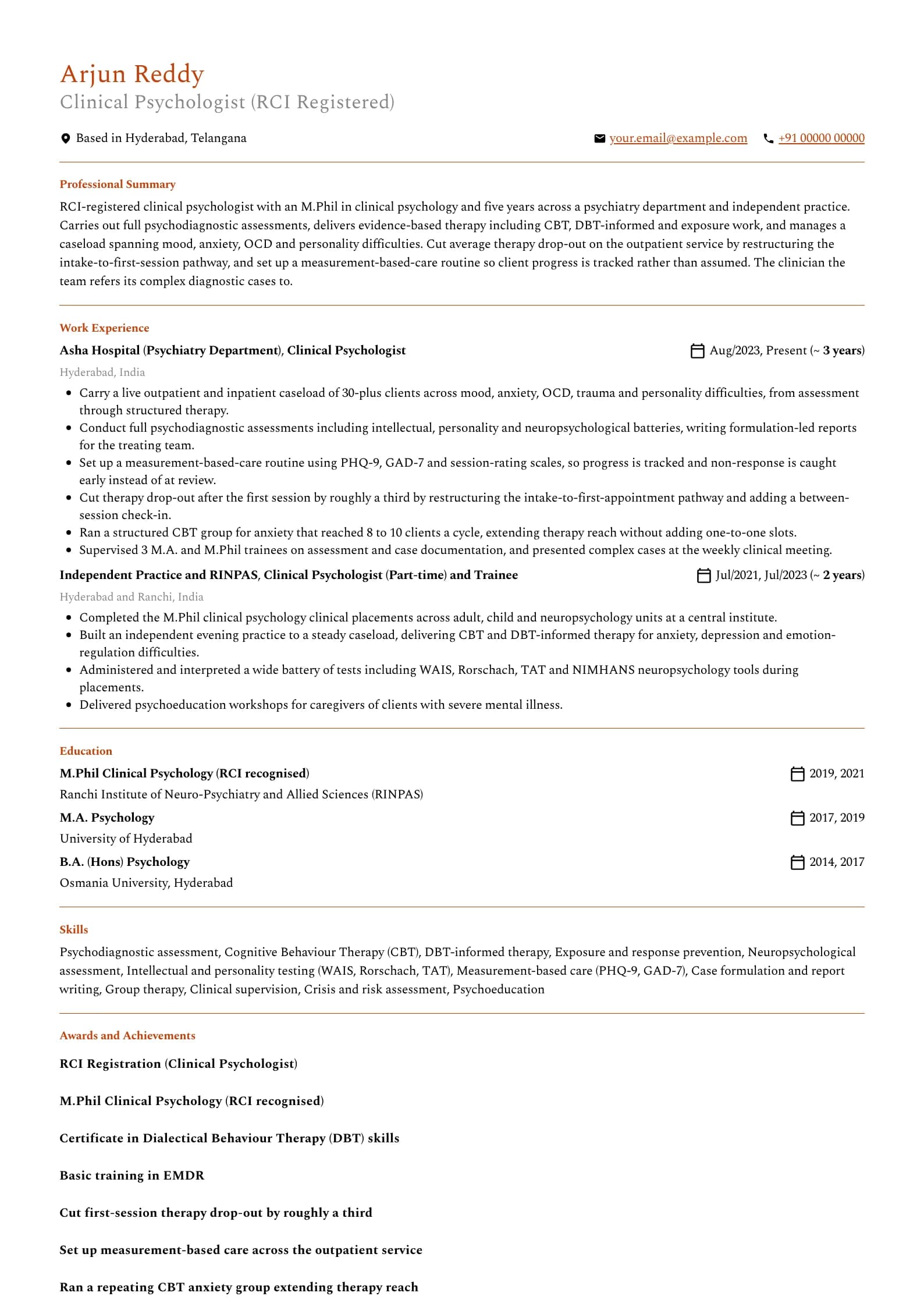 Psychologist resume example for Clinical psychologist (5 years), professional template, showing professional summary, work experience, skills, education and certifications