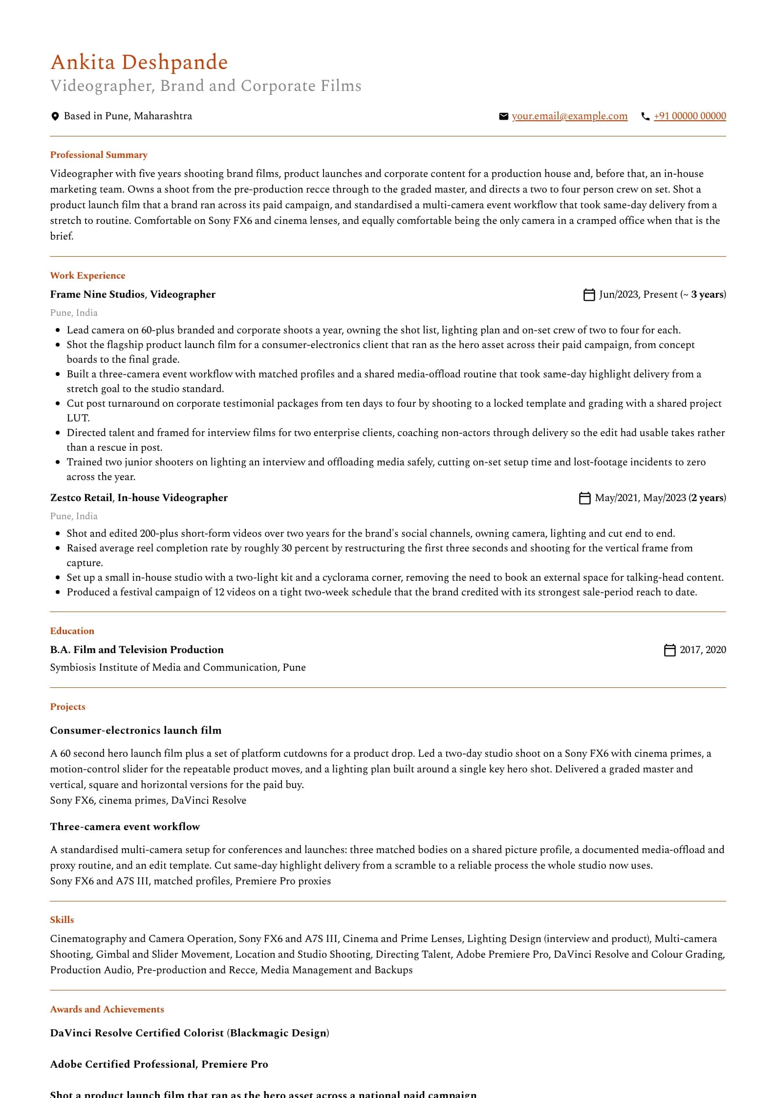 Videographer resume example for Mid-level (5 years), professional template, showing professional summary, work experience, projects, skills, education and certifications